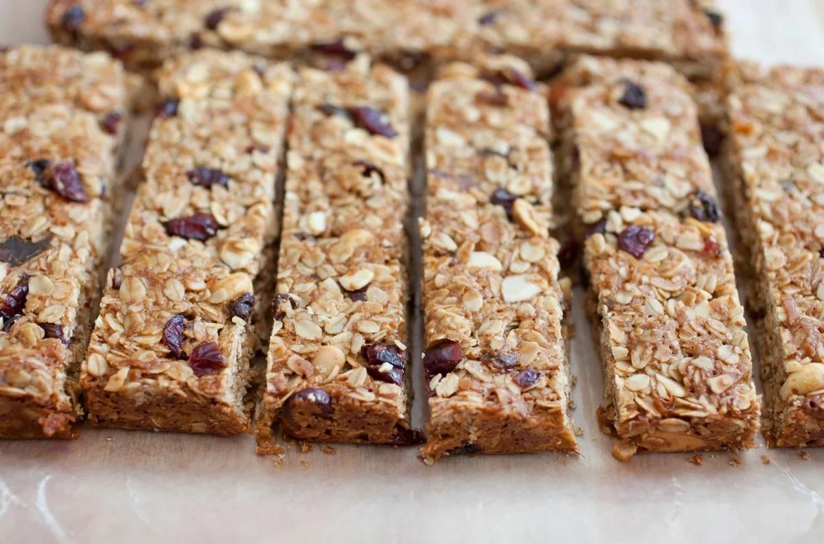 Save money with homemade snack bars