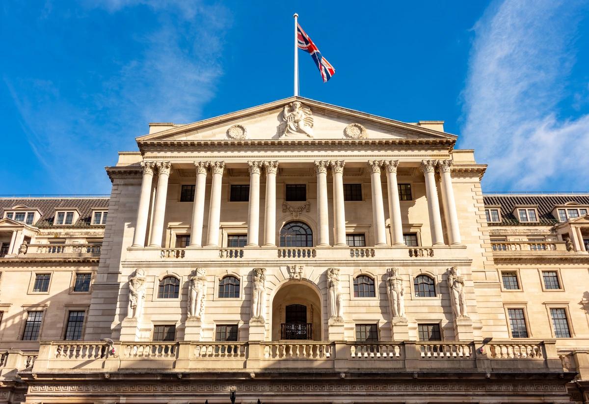 Interest rates kept on hold at 4.25%